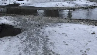 Ямы и лужи: в соцсетях Нижнекамска появляется все больше жалоб на состояние дорог