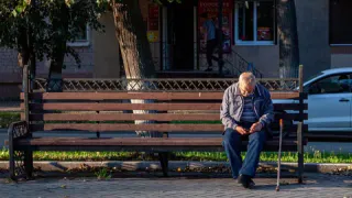 Защита или ограничение. В России предложили суточный лимит на переводы для пенсионеров