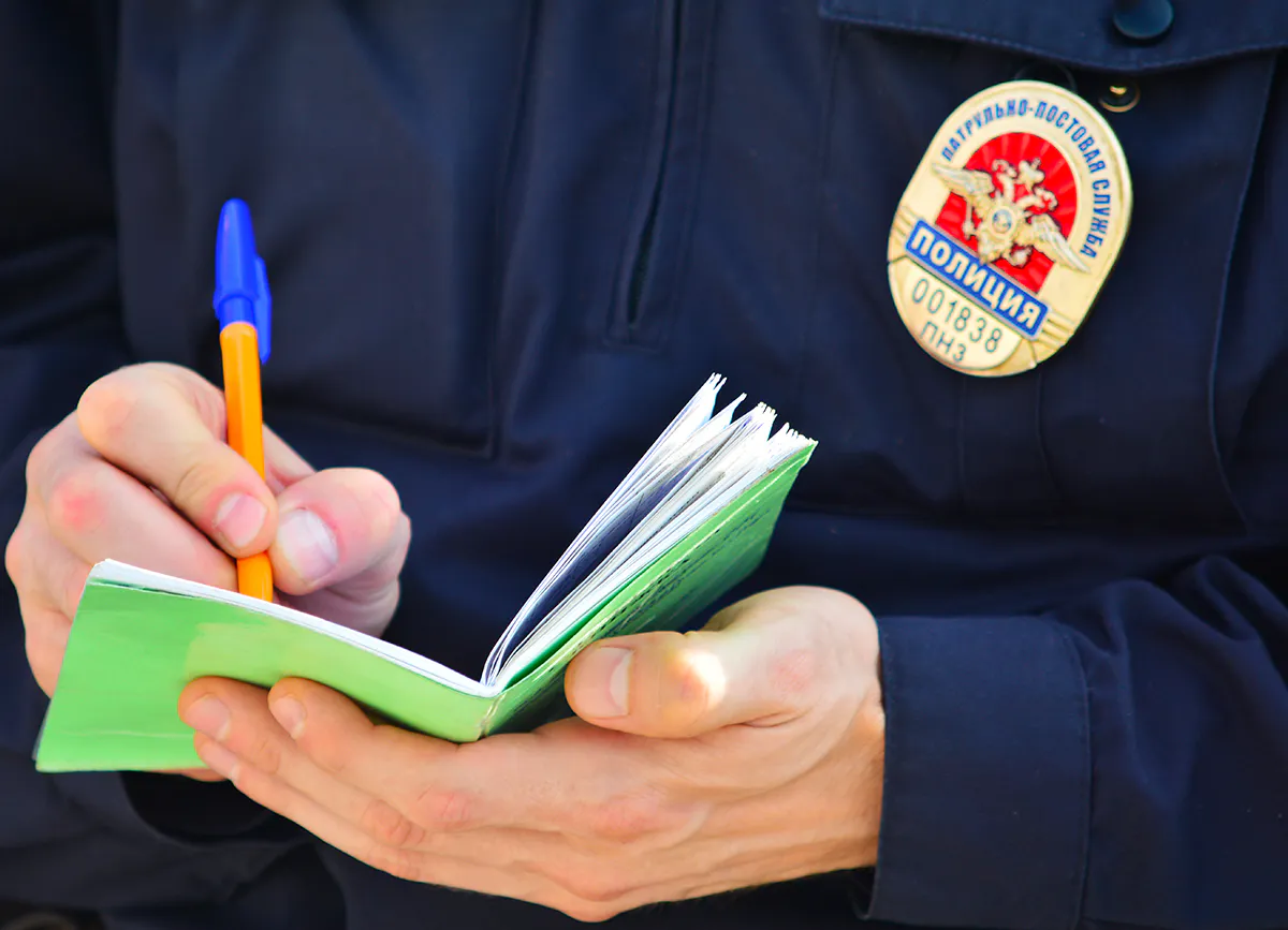 В Пензе "сотрудник" банка обманул своего клиента на 1 000 000 рублей