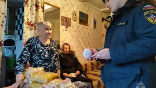 В домах пожилых жителей региона были установлены системы оповещения о пожаре