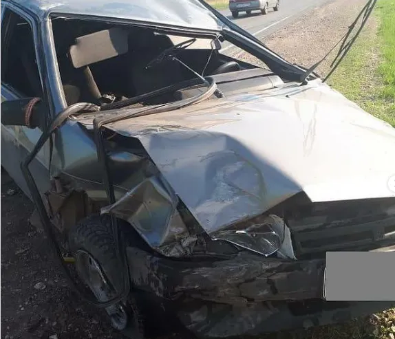 В Нижнекамске в аварии серьезно пострадал водитель отечественного автомобиля