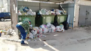 Госдума предлагает платить россиянам за мусор