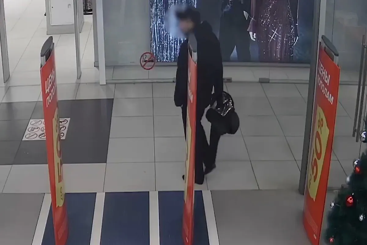 В Муроме задержали мужчину за кражу трёх курток из спортмагазина