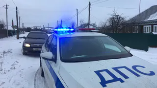 Инспектор ДПС требует передать ему ключи от автомобиля: автоюрист рассказал алгоритм действий водителя - соглашаться или отказать