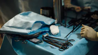 Рязанские хирурги изобрели еще одну уникальную иглу для наложения швов