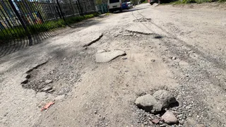 Усинск выбрал подрядчика для ямочного ремонта дорог