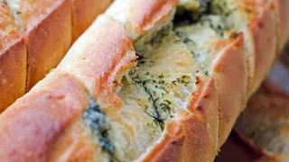 Ученые назвали самый полезный хлеб - не белый и не с отрубями, при этом в 2 раза полезнее батона