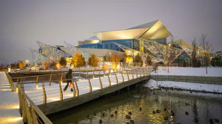 Новому казанскому зданию театра имени Камала вручили премию «Хрустальный Дедал»