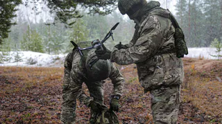 В Рязанской области две девушки направились в зону СВО по контракту
