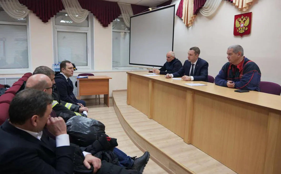 Пожар в Энгельсе: местные жители страдают от задымления