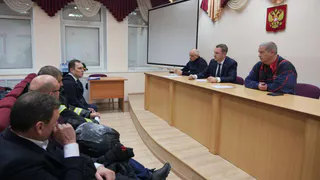 Пожар в Энгельсе: местные жители страдают от задымления