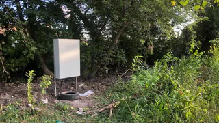 Вторая зона горно-санитарной охраны в Ахунах города Пензы кишит мусором и нечистотами