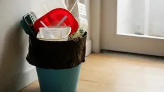 Названы три вещи, которые нельзя выбрасывать. Иначе навлечете несчастье