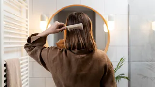 Наносим на волосы эту массу — и забываем напрочь о красках: отличный метод от седины, работает на «ура»