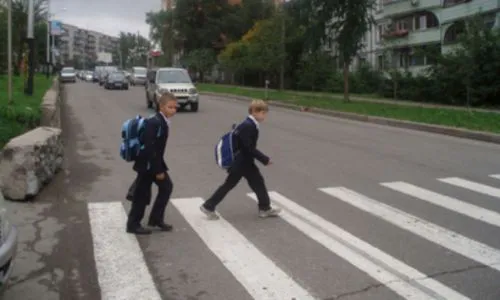В Нижнекамске депутаты прошли «школьной тропой»