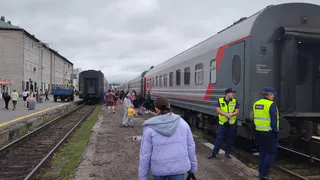 Признания проводницы РЖД: за занавесками в плацкарте охи-ахи, и каждый рейс у пассажиров что-нибудь пропадает