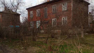 В Кольчугине семья с ребёнком через суд добилась получения квартиры вместо аварийного жилья