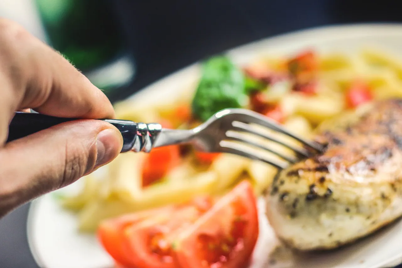 Индейка не для всех: заболевания, при которых нужно ограничить это мясо
