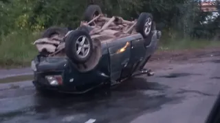 "Был жуткий звук удара": очевидцы рассказали о жесткой аварии на Черновицкой