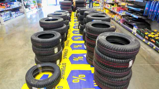 Эксперт раскрыл, чем различаются дорогие и дешевые шины: стоит ли платить больше?