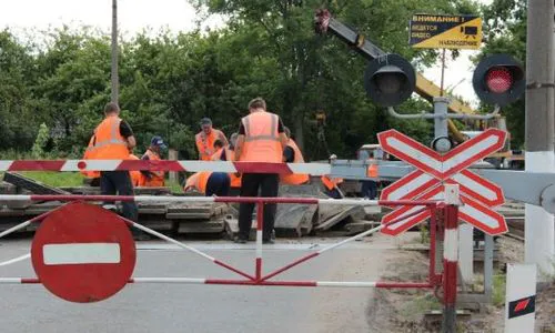 В Нижнекамске ограничено движение на переезде к станции «Соболеково»