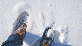 Ногам будет тепло даже в легких носках: 1 шарик на стельку зимой - греет как теплые полы