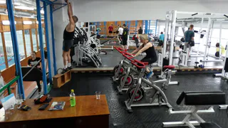 ТЦ все еще закрыты: Любимов объявил второй этап снятия ограничений