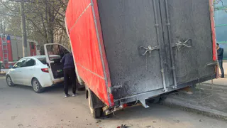 В массовом ДТП на улице Бирюзова пострадали двое взрослых и ребенок 11 лет