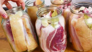 Простой рецепт засолки сала в банках