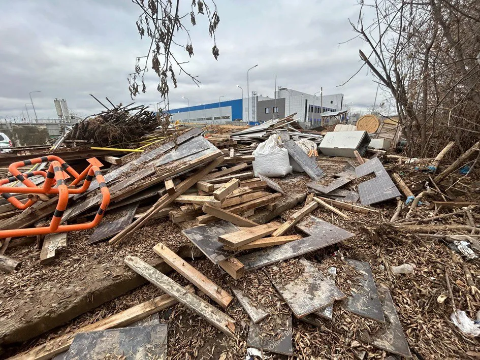 В Казани инспекторы выявили две крупные несанкционированные свалки строительных отходов