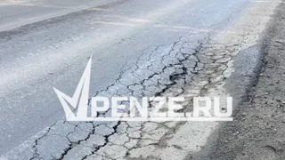 Новый асфальт в Заре трещит по швам