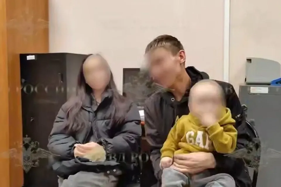 В Чебоксарах семья, опубликовавшая ролик с имитацией татуировки ребенку, привлекла внимание органов опеки