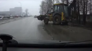 Видео с рязанским «пьяным трактористом» набирает популярность в интернете