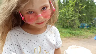 Назовите так дочь и она будет счастлива в личной жизни: достанется идеальный муж