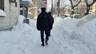 Казанец предстанет перед судом за нападение на полицейского: мужчина укусил стража порядка за палец