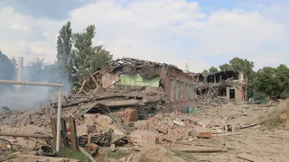 Укронацисты продолжают воевать с мирным населением  американскими ракетами HIMARS