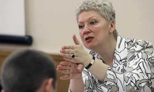 Нижнекамским школьникам к ЕГЭ придется готовиться по-новому