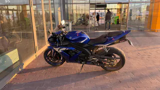 В Каменском районе полицейские задержали грабителя мотозапчастей, пытавшегося их продать