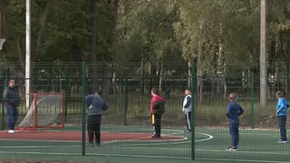 Добились своего: в селе Варские открыли долгожданную спортплощадку