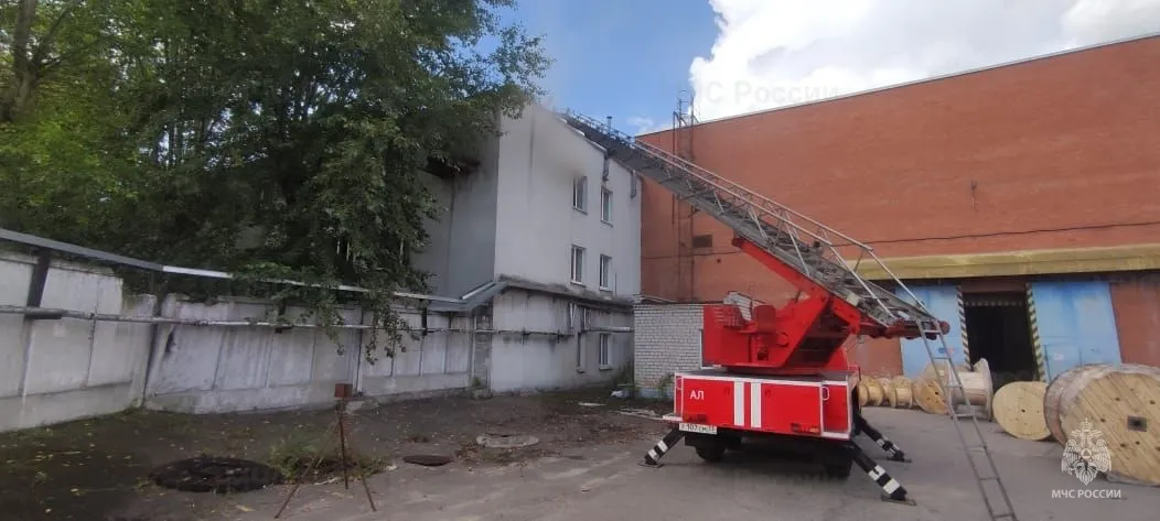В Кольчугино МЧС в один день потушили два пожара
