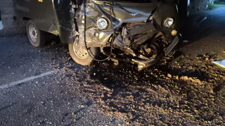 В Скопине водитель УАЗика врезался в арку