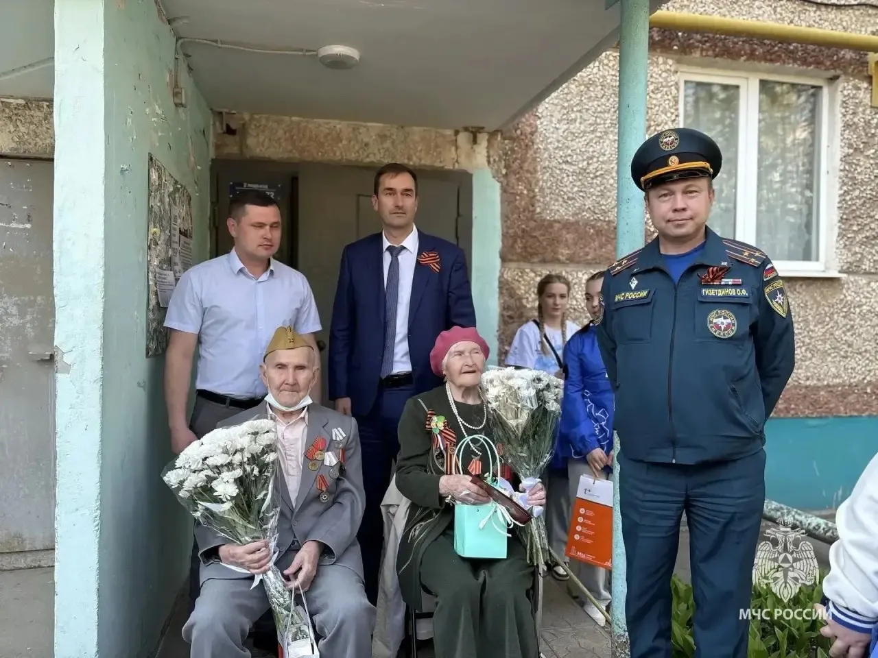 Глава МЧС России поздравил ветерана пожарной охраны Удмуртии Маргариту Старикову с 81-й годовщиной Победы