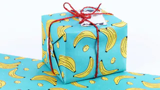 Молния на трусах: ТОП-3 неожиданных подарков для партнера