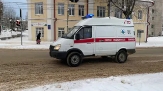 В Усинске на помощь рыбаку выехали медики и спасатели