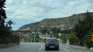 В ГАИ объяснили, зачем инспекторы начали требовать мобильный телефон для осмотра и что на это нужно ответить водителю
