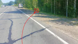 Два автомобиля съехали в кювет на трассах Коми