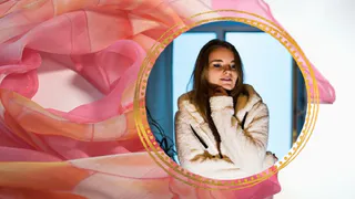 “За заказчиков приходится бороться”: как в пандемию выживает художник-батикист