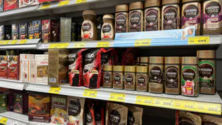 Телевизоры по 10 000 рублей в «Светофоре»: что еще можно купить — от мяса до надувных санок