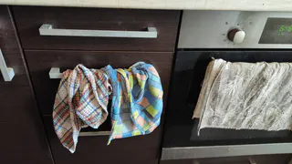 Никому в семье не позволяю выбросить старые полотенца: 10 способов удачного применения в доме - муж-рыбак первым оценил