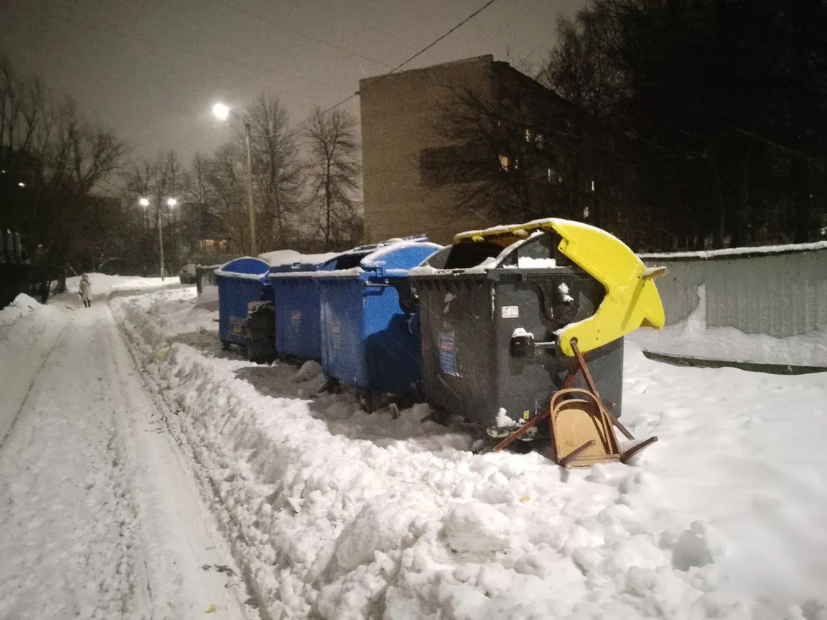 "Отец не знает": 22-летняя сибирячка выкинула младенца в мусорку в 30-градусный мороз